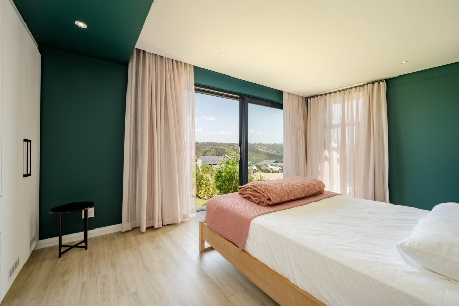 4 Bedroom Property for Sale in Brackenridge Western Cape